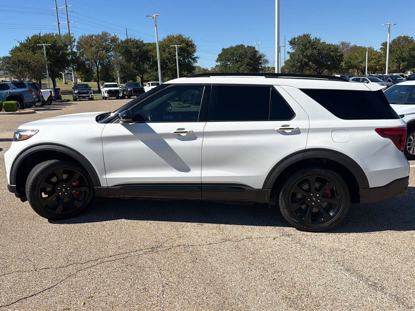 Used 2020 Ford Explorer ST w/ ST Street Pack AWD/4WD image 6