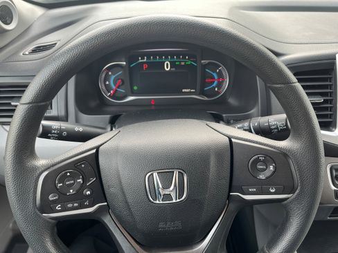 Used 2019 Honda Pilot LX image 23