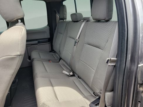 Used 2015 Ford F150 XLT w/ Equipment Group 302A Luxury AWD/4WD image 12