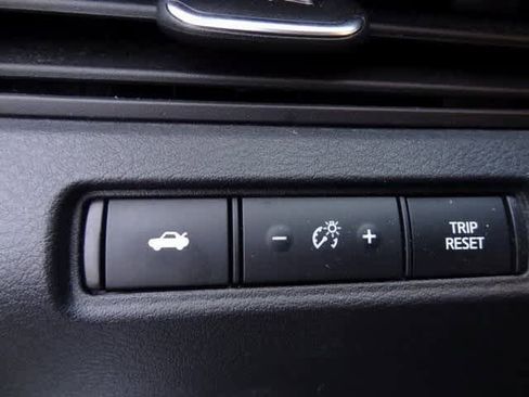 Used 2022 Nissan Altima 2.5 SR image 16