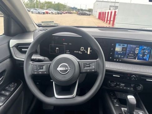 New 2026 Nissan Kicks SV FWD image 11