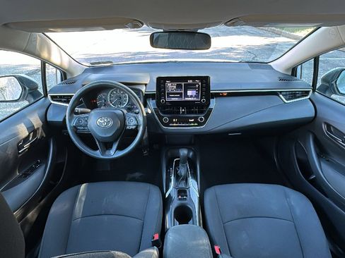 Used 2022 Toyota Corolla LE image 27