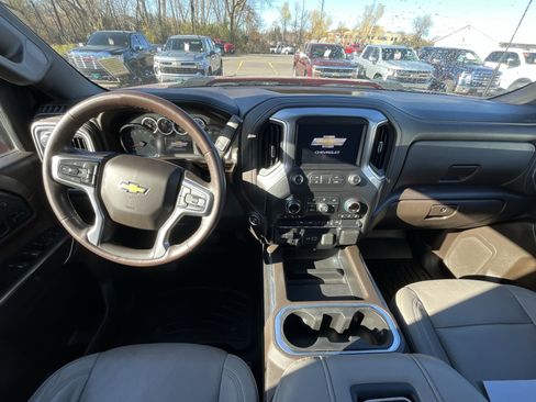 Used 2021 Chevrolet Silverado 3500 LTZ w/ LTZ Plus Package image 20