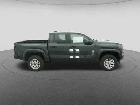 New 2025 Toyota Tacoma SR5 AWD/4WD image 10