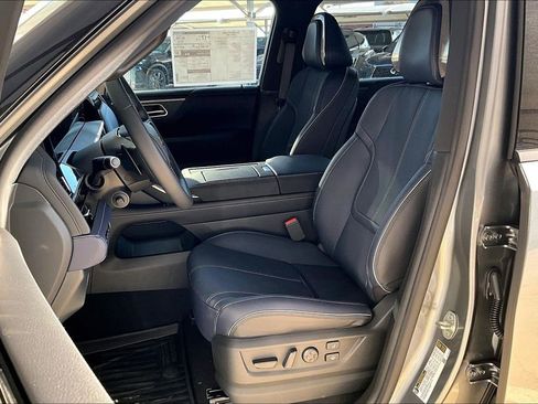 New 2026 INFINITI QX80 SPORT w/ Sport Exterior Package image 16