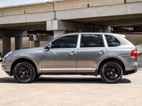 Used 2008 Porsche Cayenne AWD/4WD image 10