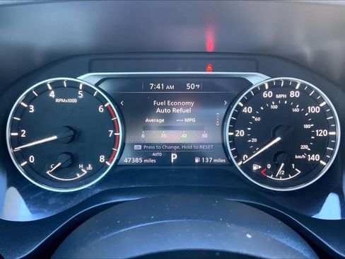 Used 2021 Nissan Rogue S image 25