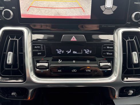 Used 2021 Kia Sorento SX image 27