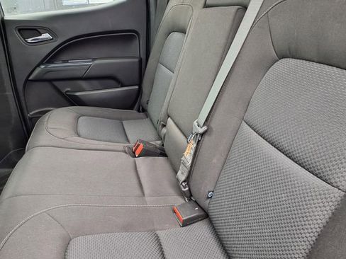 Used 2020 Chevrolet Colorado LT w/ LT Convenience Package image 7