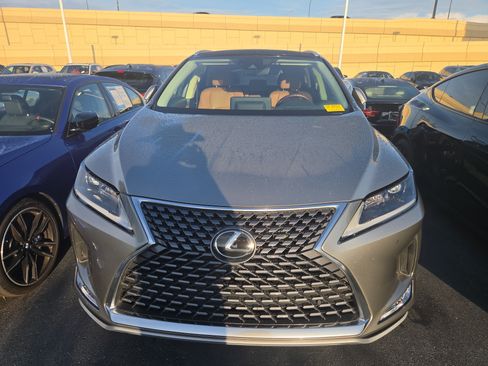 Used 2022 Lexus RX 350 FWD w/ Premium Package image 2