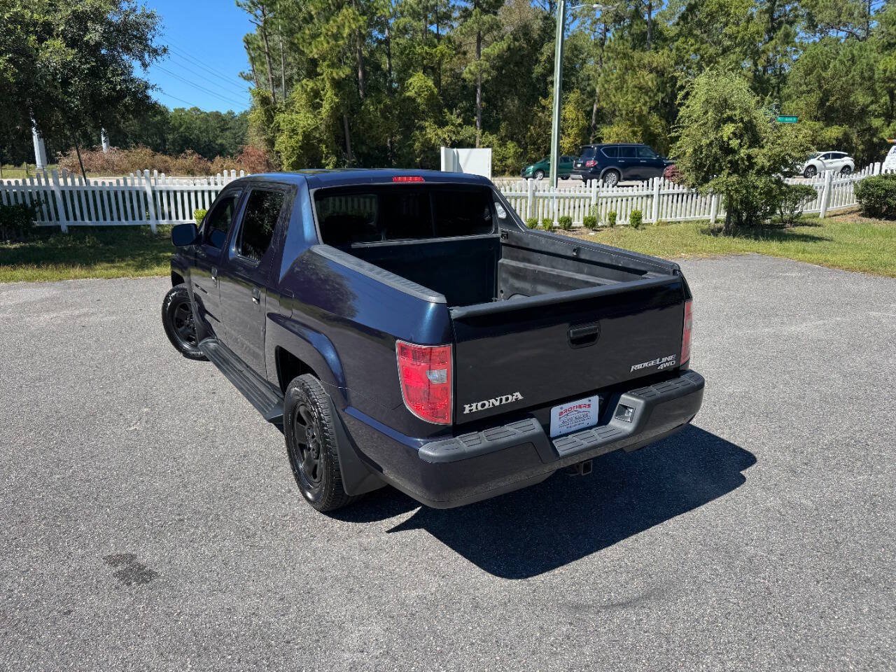 Used 2011 Honda Ridgeline RT image 4