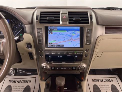 Used 2019 Lexus GX 460 Premium w/ Premium Package AWD/4WD image 24