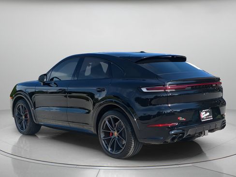 Used 2024 Porsche Cayenne S AWD/4WD image 42