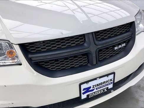 Used 2012 RAM C/V FWD image 29