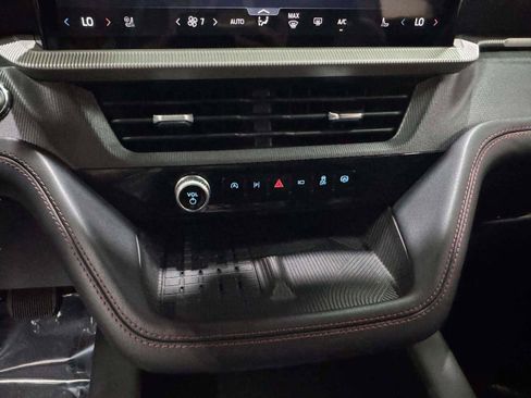 Used 2025 Ford Explorer ST-Line w/ Premium Package RWD image 52