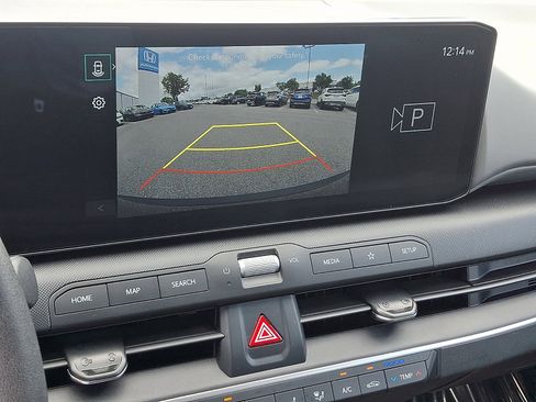Certified 2025 Kia K4 FWD image 18