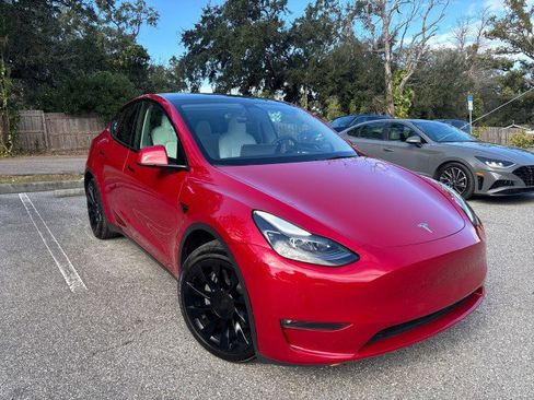 Used 2023 Tesla Model Y Long Range image 4
