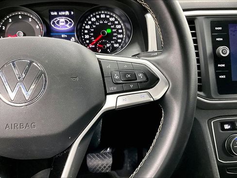 Used 2021 Volkswagen Atlas Cross Sport SE image 24