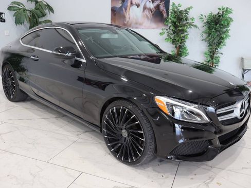 Used 2017 Mercedes-Benz C 300 Coupe image 1