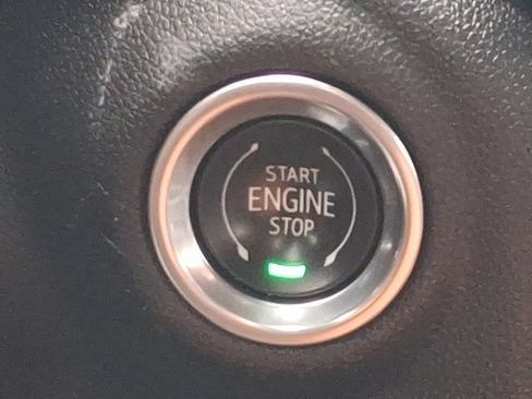 Used 2023 GMC Sierra 2500 AT4 w/ AT4 Preferred Package AWD/4WD image 24
