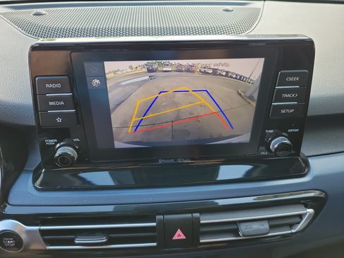 Used 2023 Kia Seltos S FWD image 16