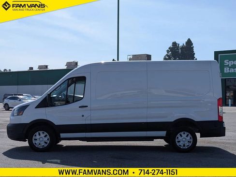 Used 2024 Ford E-Transit 148 Medium Roof RWD image 4