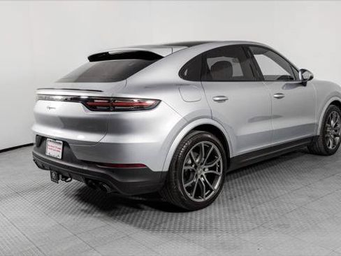 Used 2021 Porsche Cayenne Coupe AWD/4WD image 8