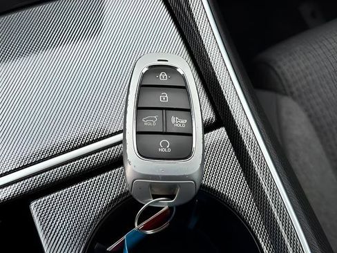 Used 2023 Hyundai Santa Fe SEL AWD/4WD image 13