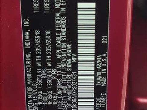 Used 2023 Toyota Highlander XLE image 29