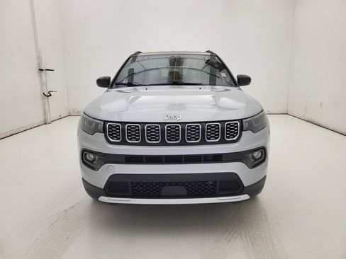Used 2025 Jeep Compass Limited AWD/4WD image 23