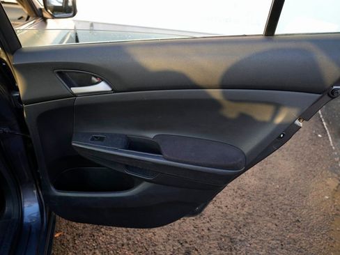 Used 2010 Honda Accord LX image 30