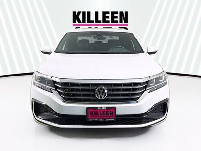 Used 2022 Volkswagen Passat 2.0T R-Line