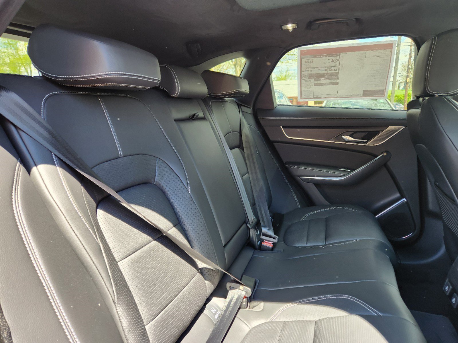 Used 2025 Jaguar F-PACE R-Dynamic S AWD/4WD image 12