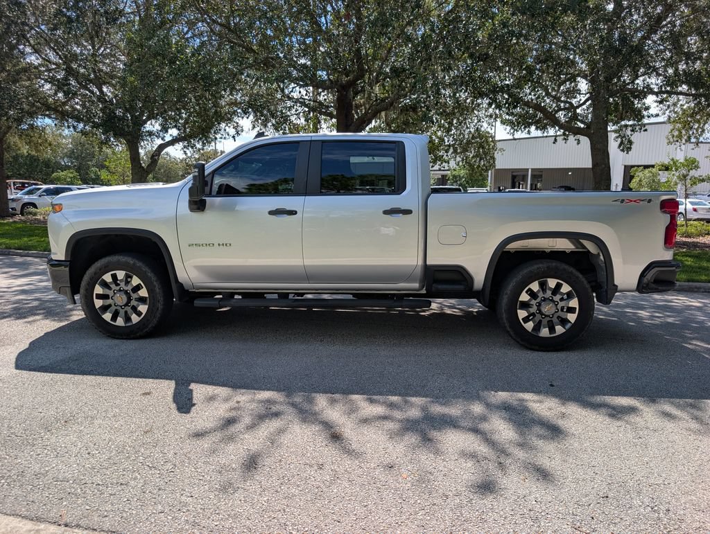 Used 2023 Chevrolet Silverado 2500 Custom w/ Custom Value Package AWD/4WD image 5
