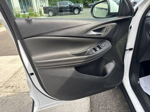 Used 2024 Buick Encore GX Preferred FWD image 45