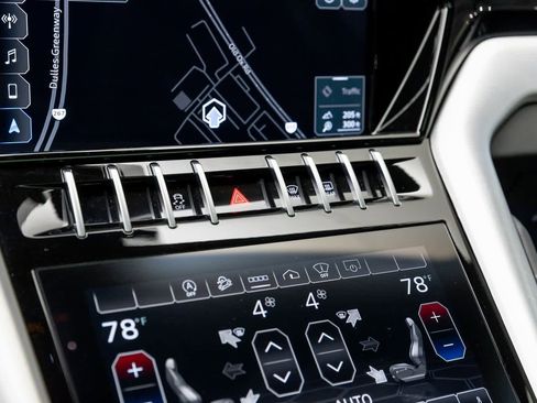 Used 2022 Lamborghini Urus image 34