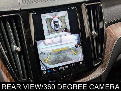 Used 2024 Volvo XC60 B5 Ultimate image 37