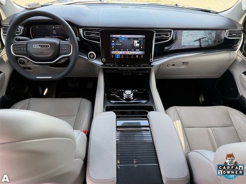 Used 2022 Jeep Wagoneer Series I image 26