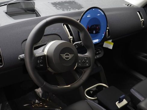 Used 2025 MINI Cooper Countryman SE AWD/4WD image 6