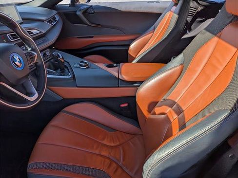 Used 2019 BMW i8 Coupe image 13