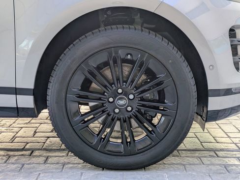 New 2026 Land Rover Range Rover Evoque Dynamic SE AWD/4WD image 11