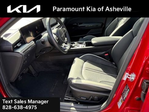 Used 2025 Kia K5 GT-Line w/ GT-Line Premium Package image 19