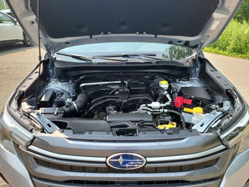 Certified 2025 Subaru Forester Premium AWD/4WD image 11