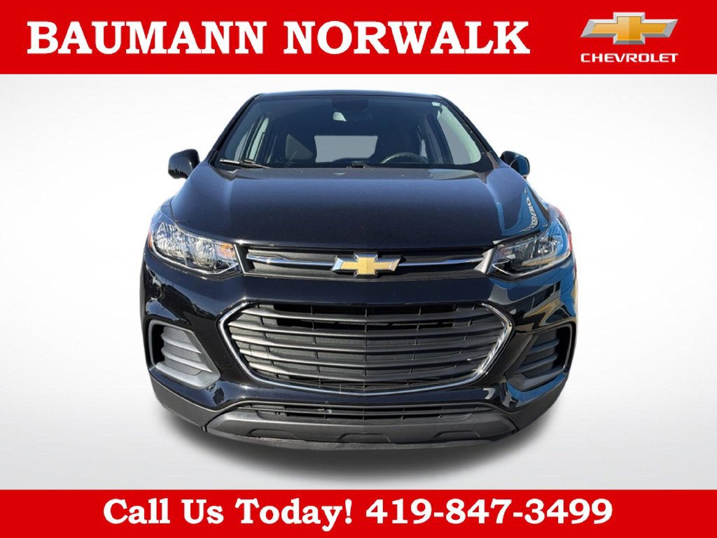 Used 2020 Chevrolet Trax LS w/ Tint and Cruise Package FWD image 2