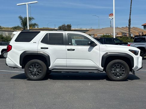 Used 2025 Toyota 4Runner SR5 image 6