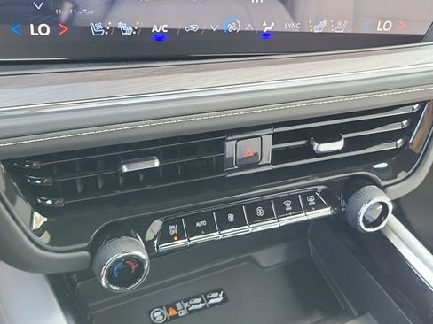 New 2026 Chevrolet Tahoe Premier AWD/4WD image 33