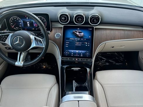 Used 2023 Mercedes-Benz C 300 Sedan image 12
