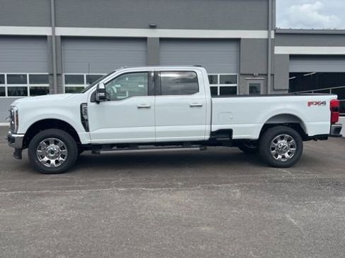 New 2025 Ford F350 Lariat w/ Chrome Package image 5