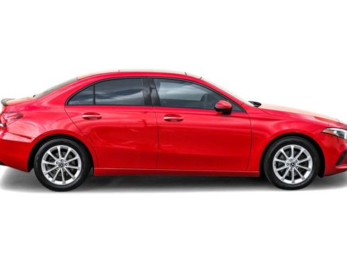 Used 2019 Mercedes-Benz A 220 image 6