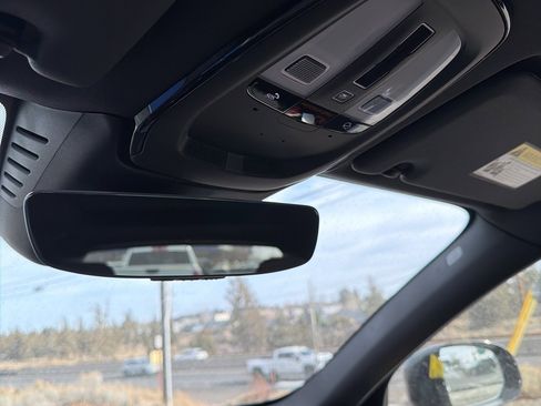 New 2026 Volvo XC60 B5 Plus w/ Protection Package Premier image 29